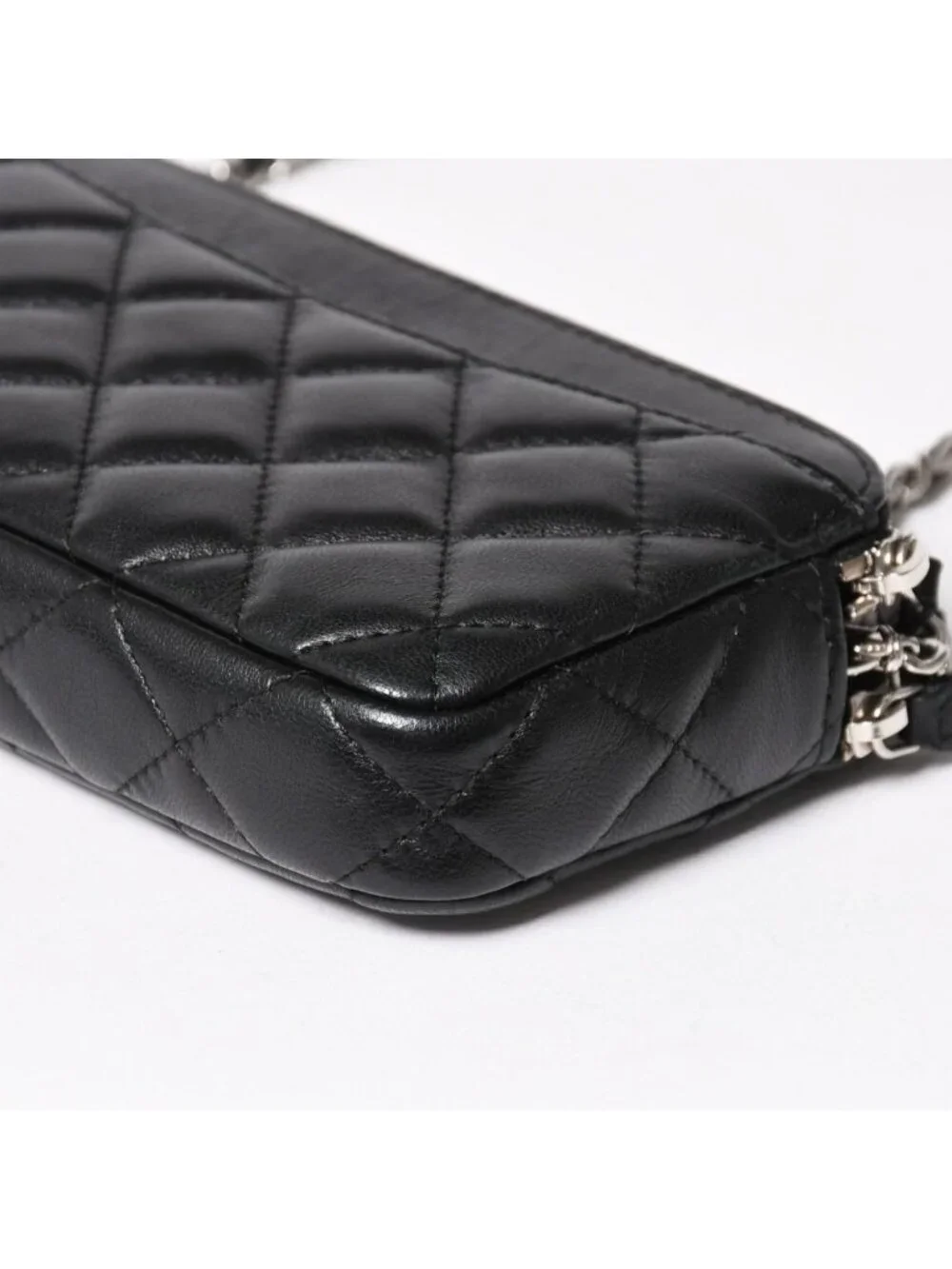 Chanel Chain Wallet on CC Logo Lambskin Black Silver Shoulder Bag